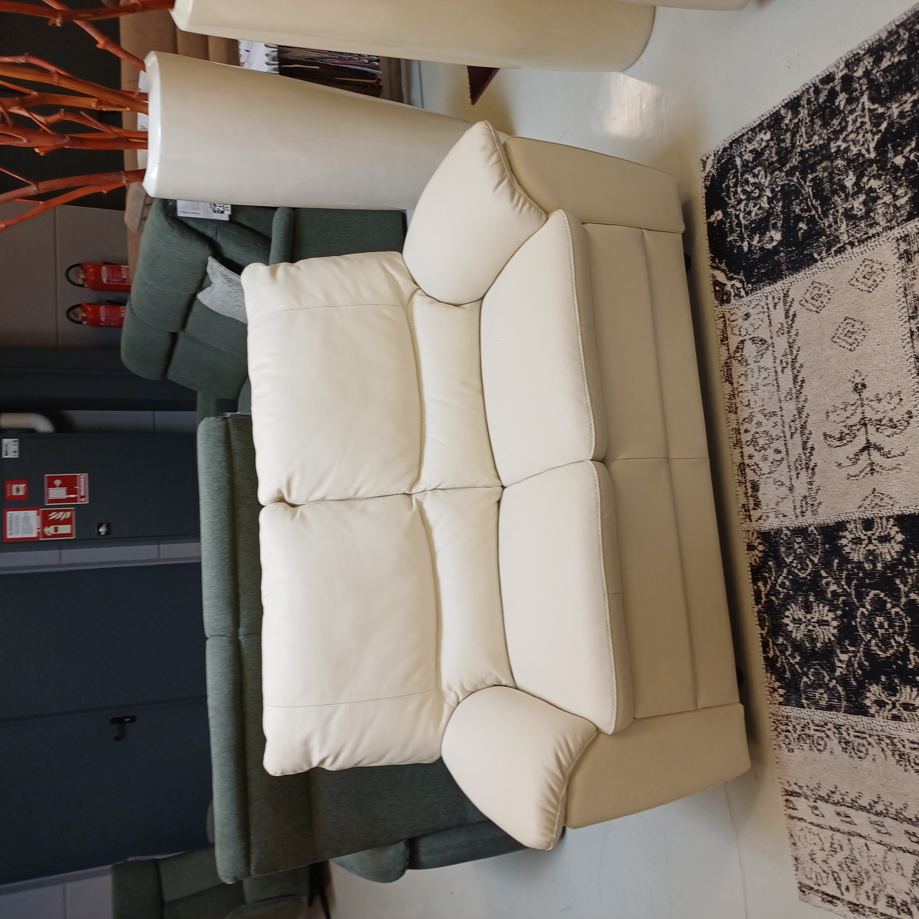 Funktionsgarnitur in Leder beige mit Sessel